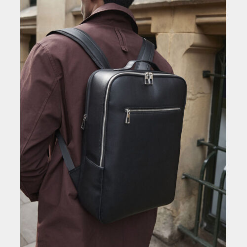 Tailored luxe PU backpack Thumbnail